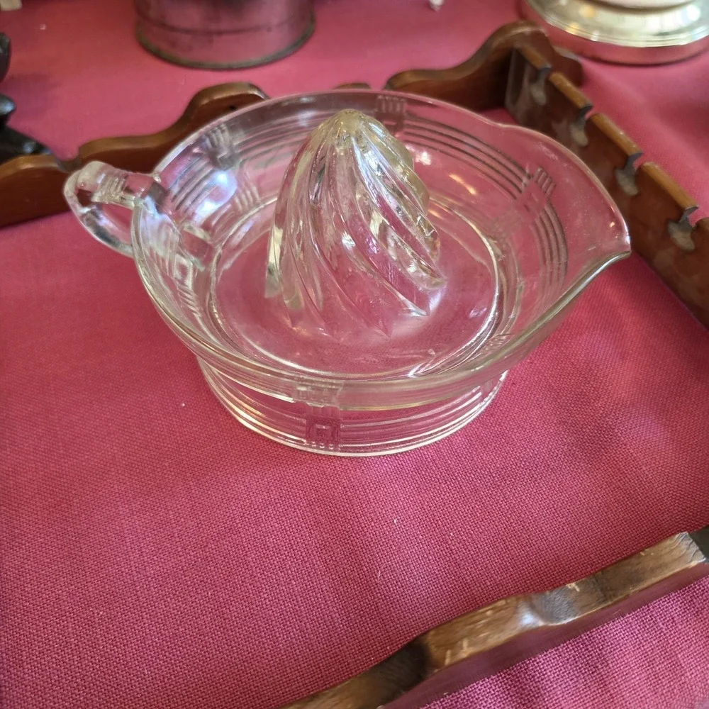 Vintage Hazel Atlas Clear Ribbed Depression Glass Large Juicer Reamer